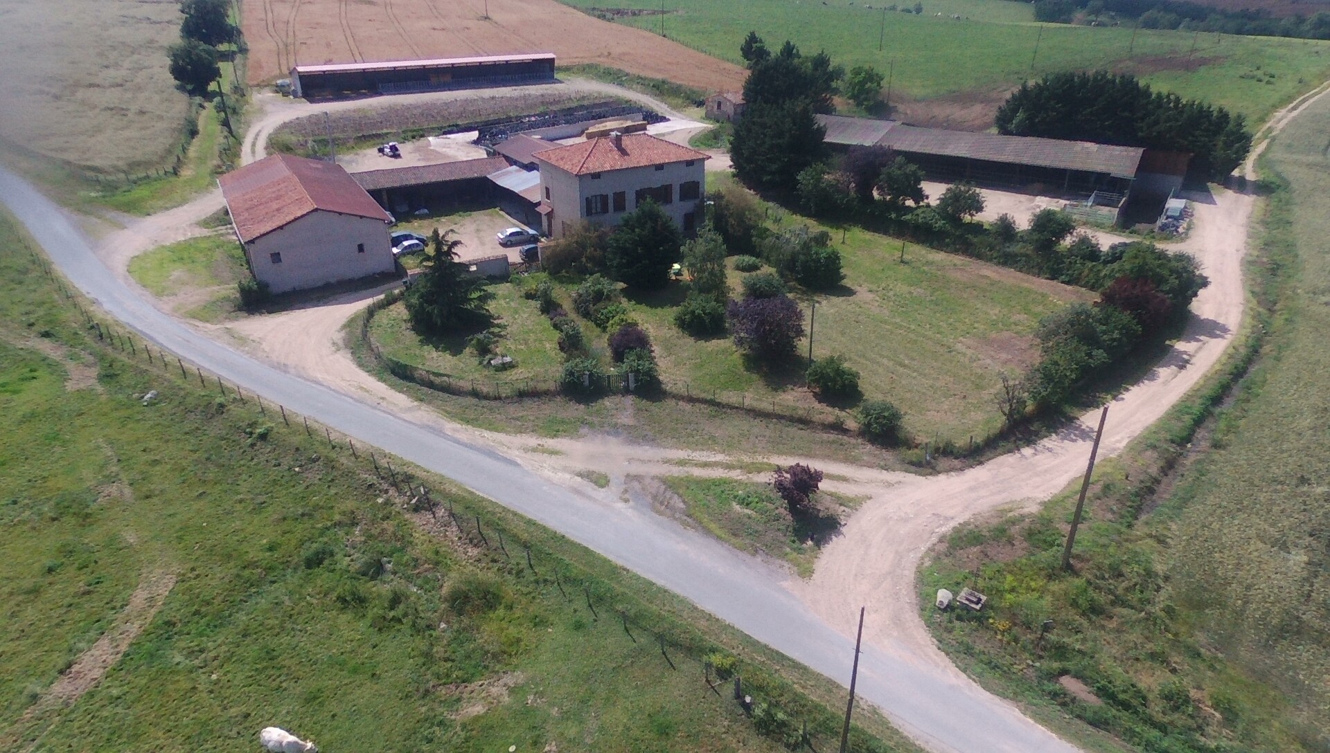 vente-ferme-isolee-1-hectare